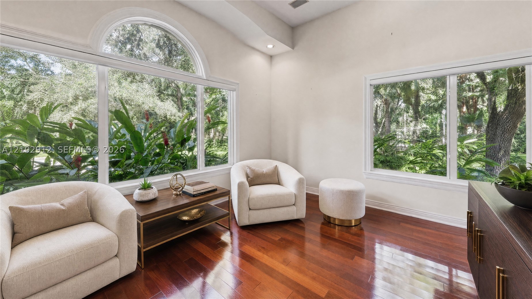 11001 Old Cutler Rd Coral Gables, FL 33156