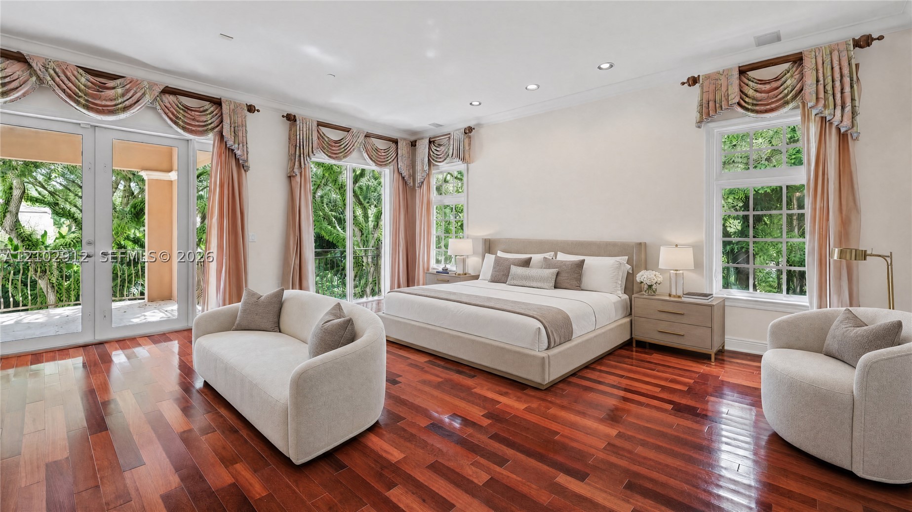 11001 Old Cutler Rd Coral Gables, FL 33156