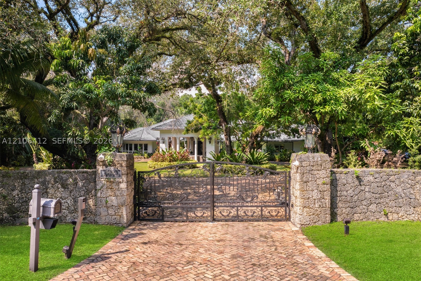 9400 Old Cutler Rd