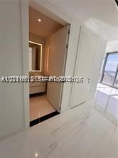 image Aston Martin Residences14