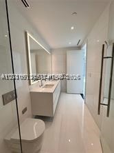 image Aston Martin Residences17