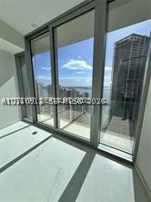 image Aston Martin Residences23