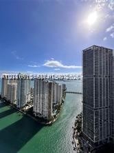 image Aston Martin Residences27