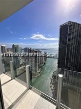 image Aston Martin Residences2