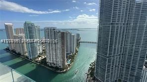image Aston Martin Residences29