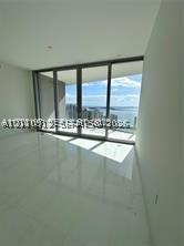image Aston Martin Residences4