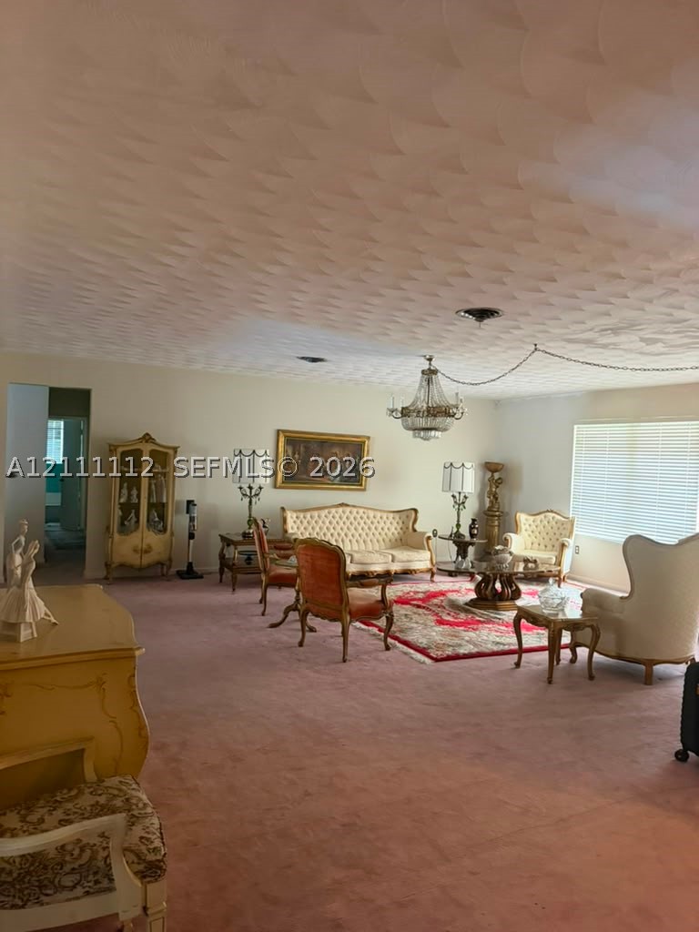 8745 SW 109th St Miami, FL 33176