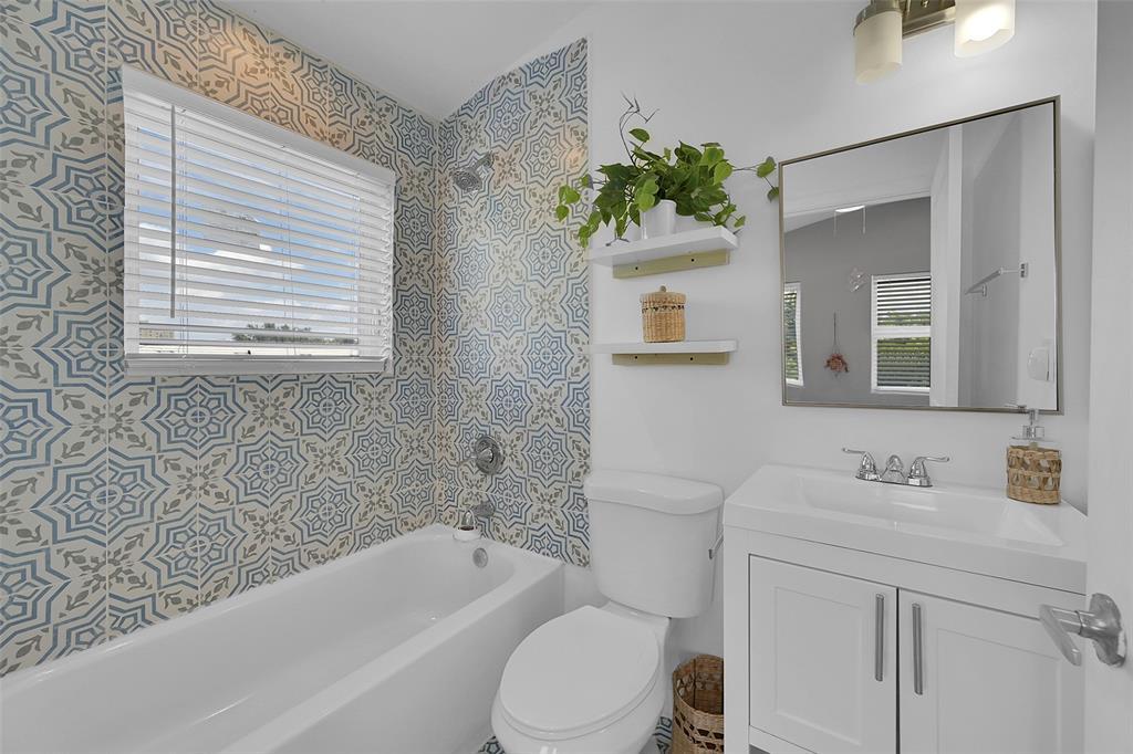 640 NE 17th Fort Lauderdale, FL 33304