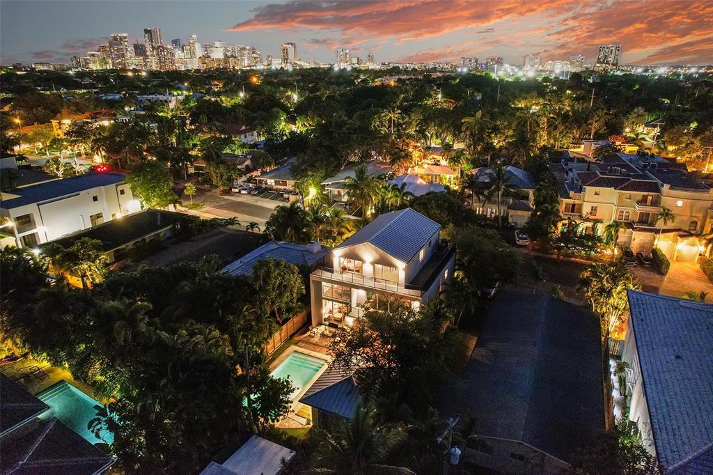 640 NE 17th Fort Lauderdale, FL 33304