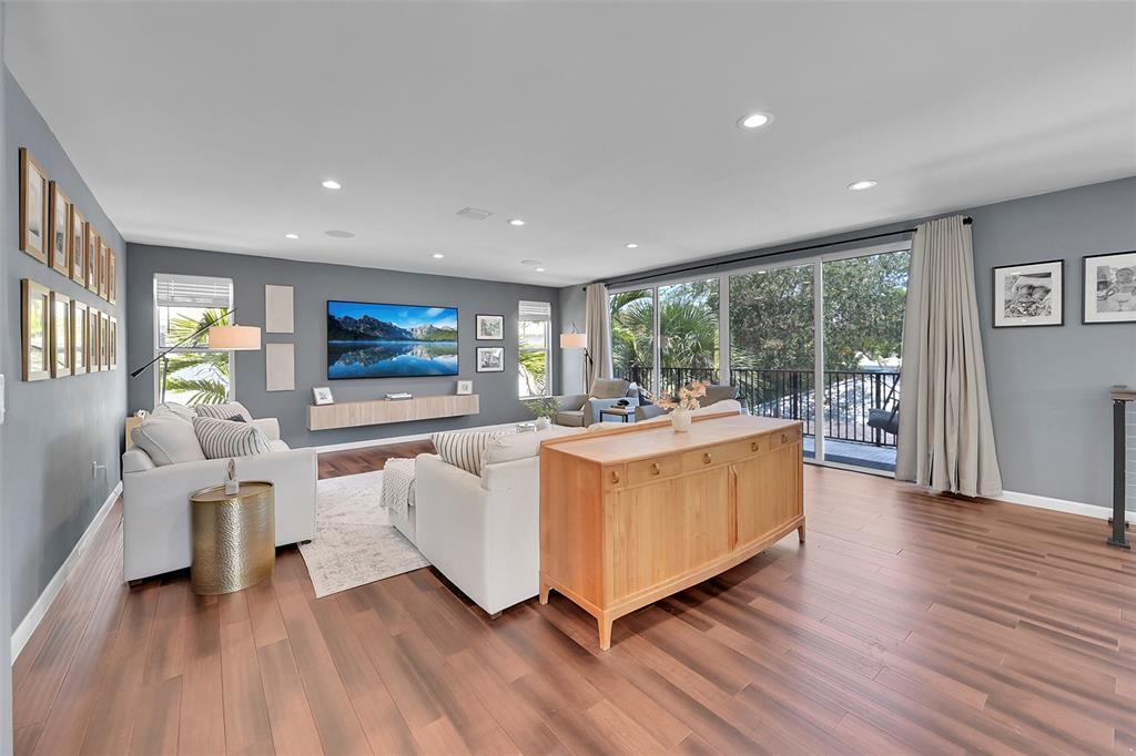 640 NE 17th Fort Lauderdale, FL 33304