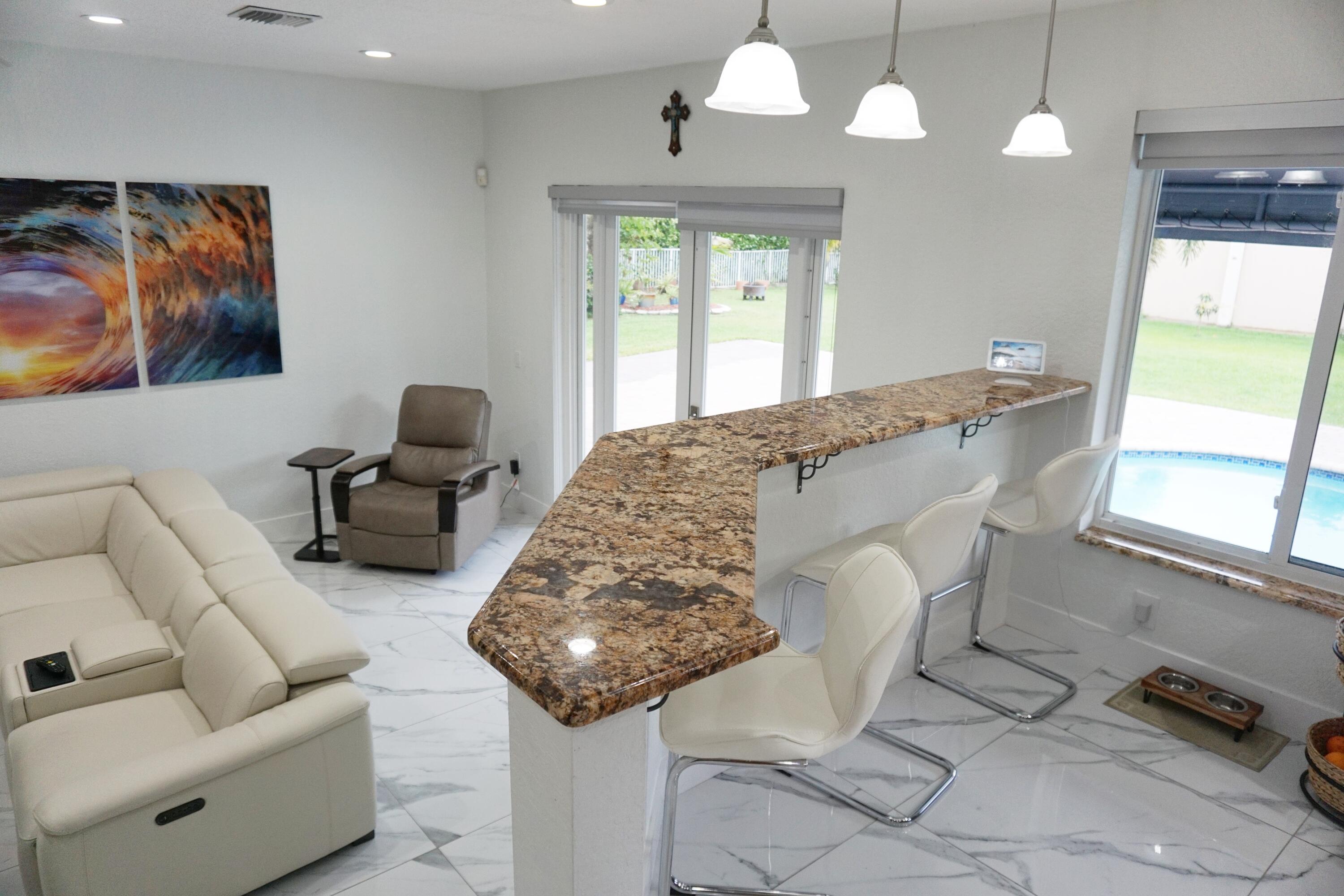 15604 SW 16th Pembroke Pines, FL 33027