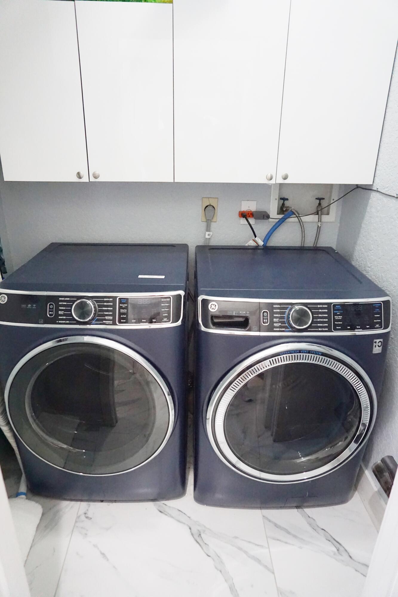 15604 SW 16th Pembroke Pines, FL 33027