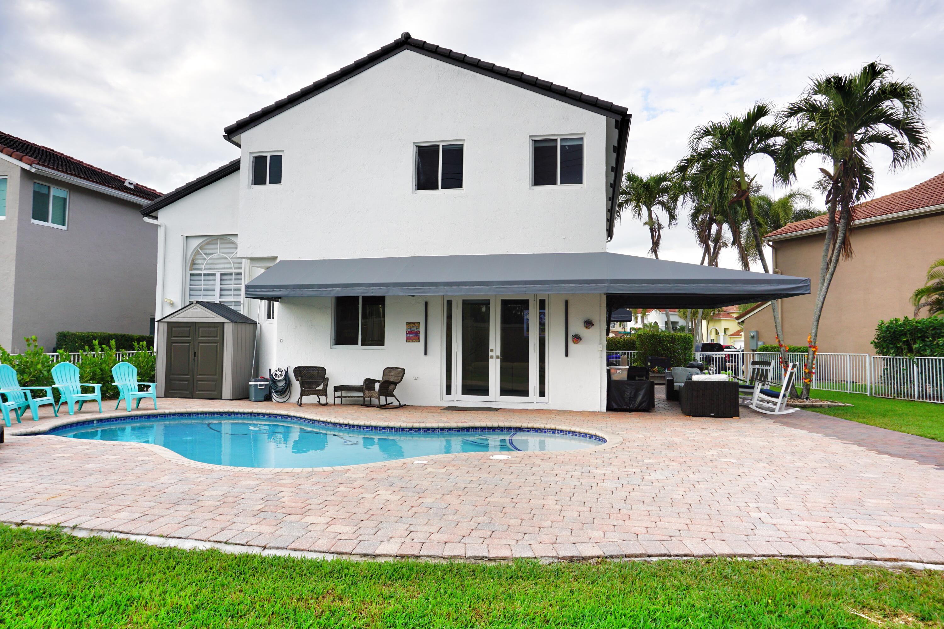 15604 SW 16th Pembroke Pines, FL 33027