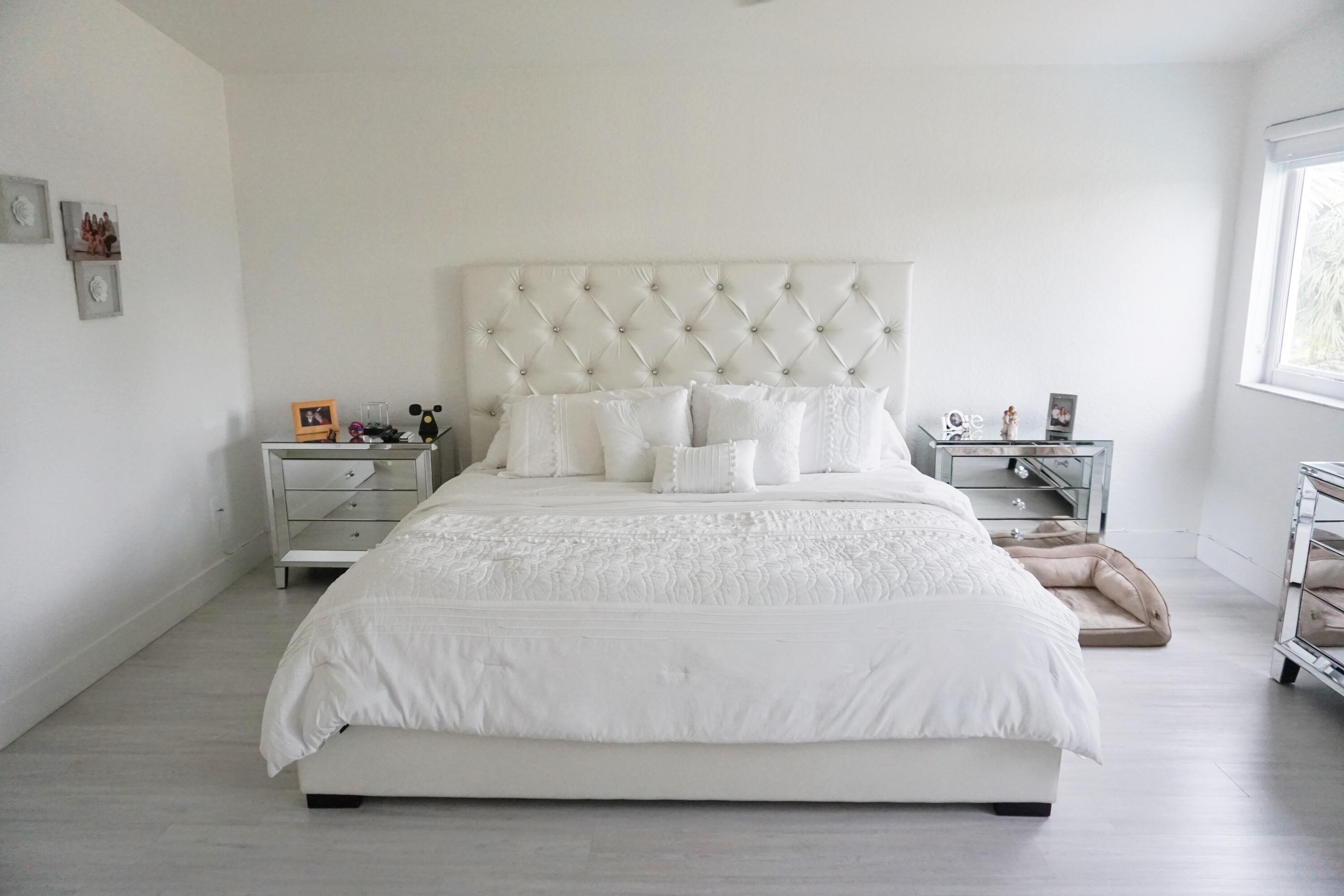 15604 SW 16th Pembroke Pines, FL 33027