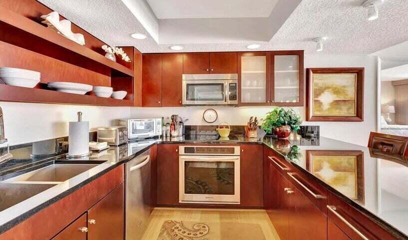 4200 N Ocean #1-905 Riviera Beach, FL 33404