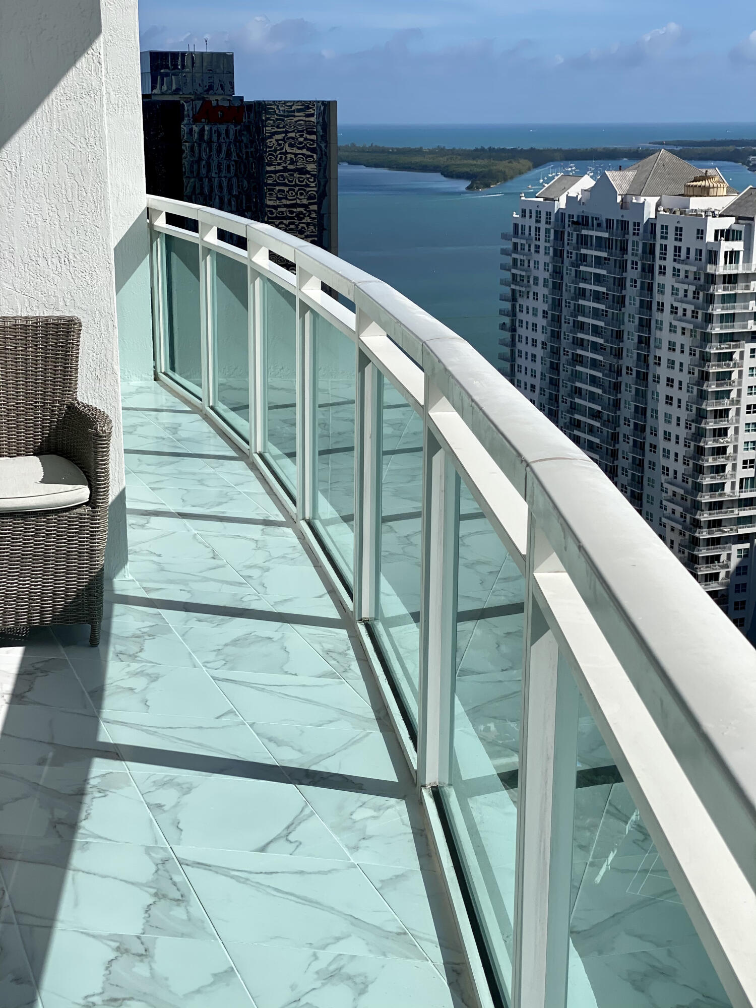 image The Plaza on Brickell West2