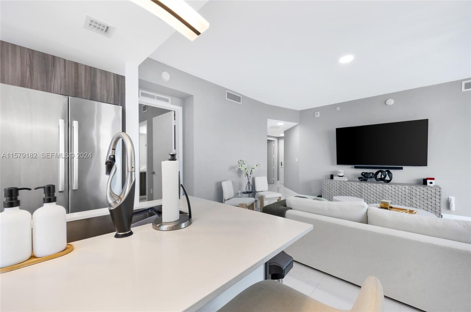 image Aria on the Bay12