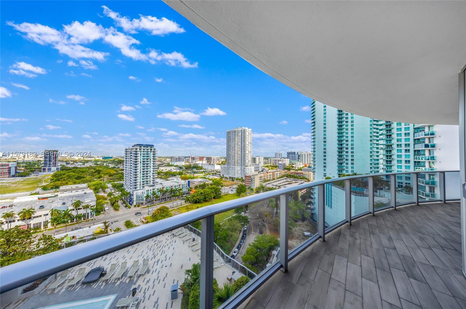 image Aria on the Bay15