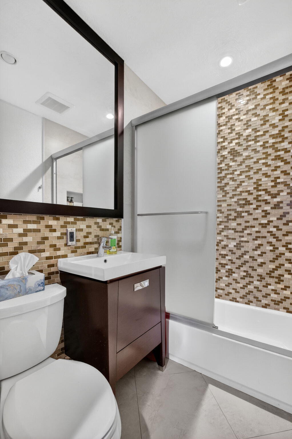 1412 NE 15th Fort Lauderdale, FL 33304