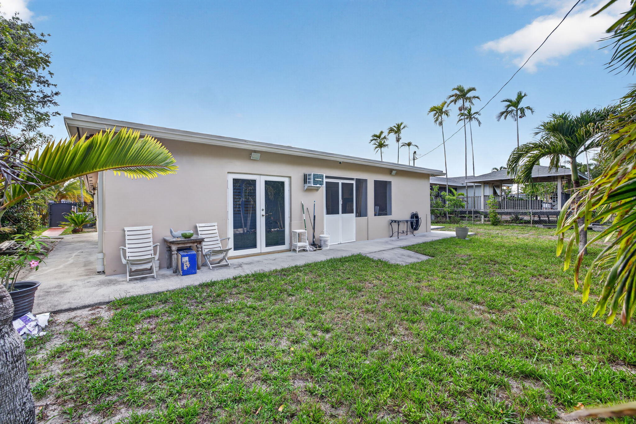 1412 NE 15th Fort Lauderdale, FL 33304