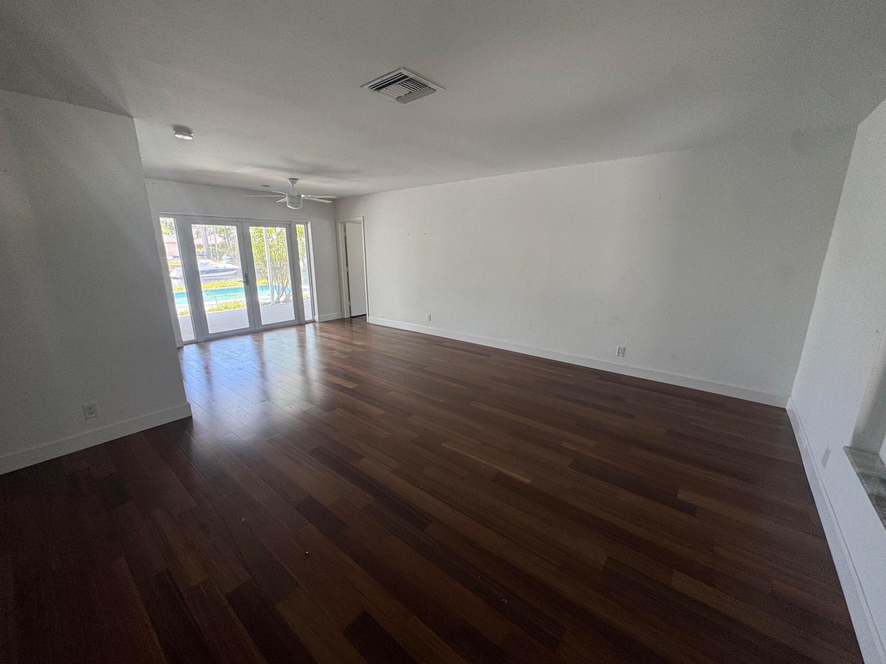 2800 NE 57th Fort Lauderdale, FL 33308