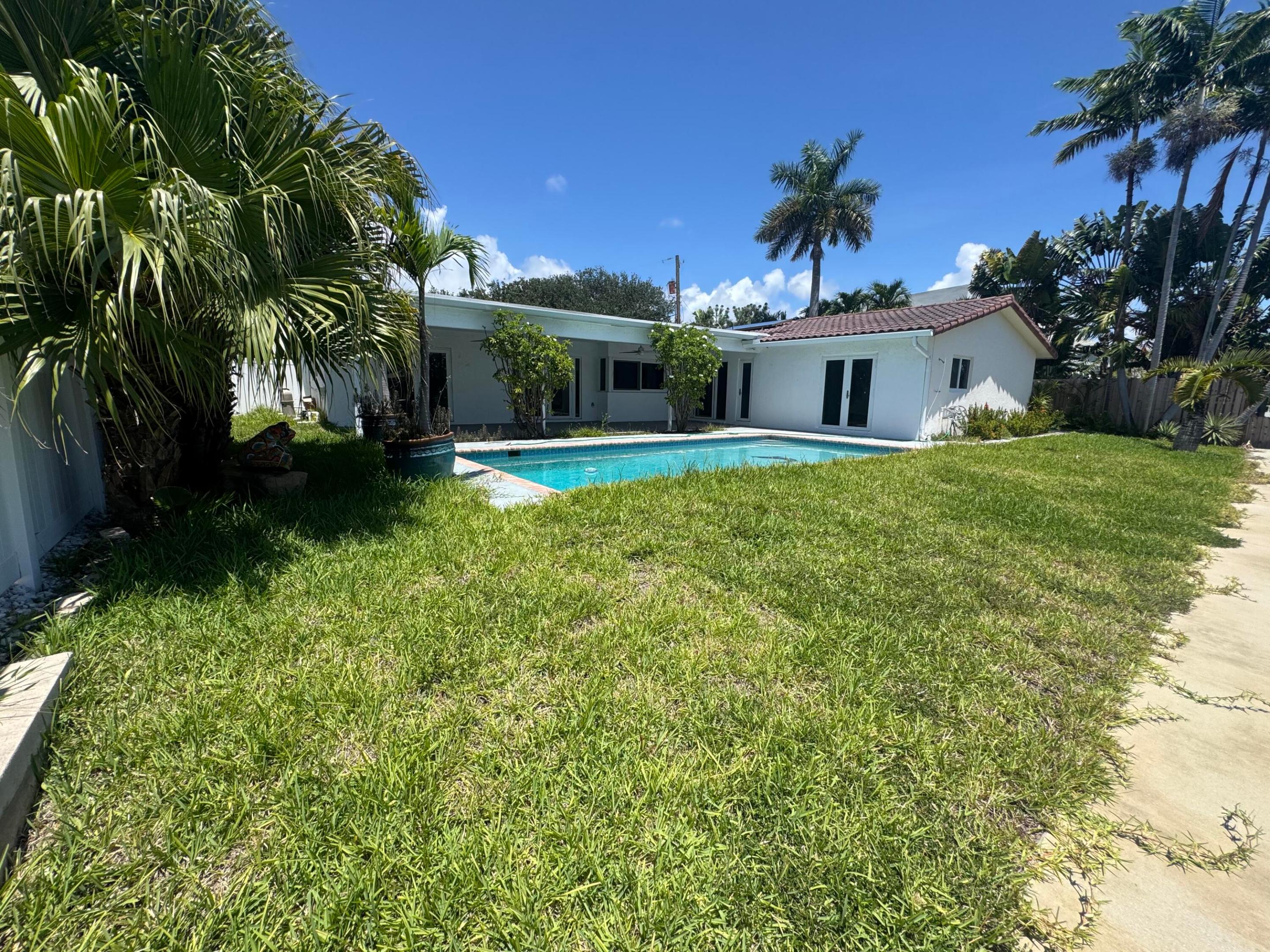2800 NE 57th Fort Lauderdale, FL 33308