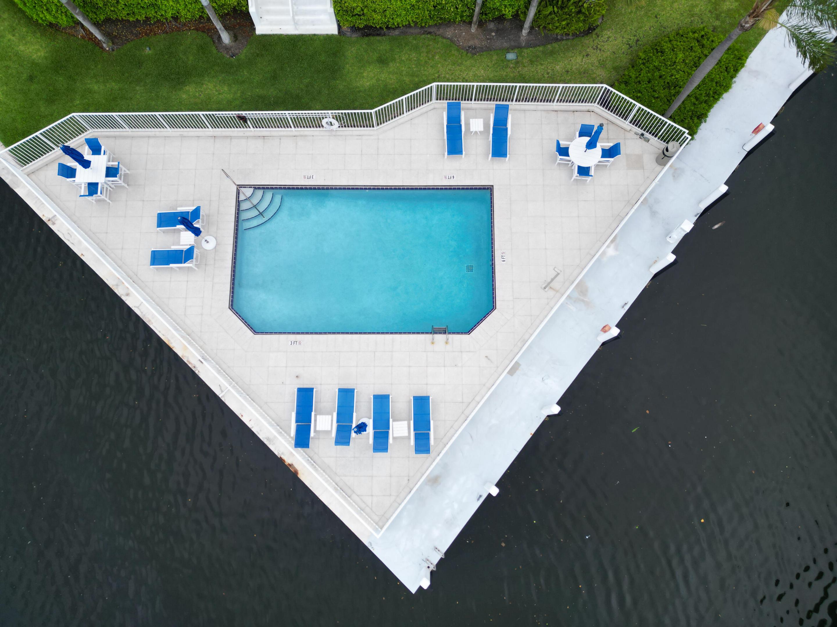 3100 NE 47th #305 Fort Lauderdale, FL 33308