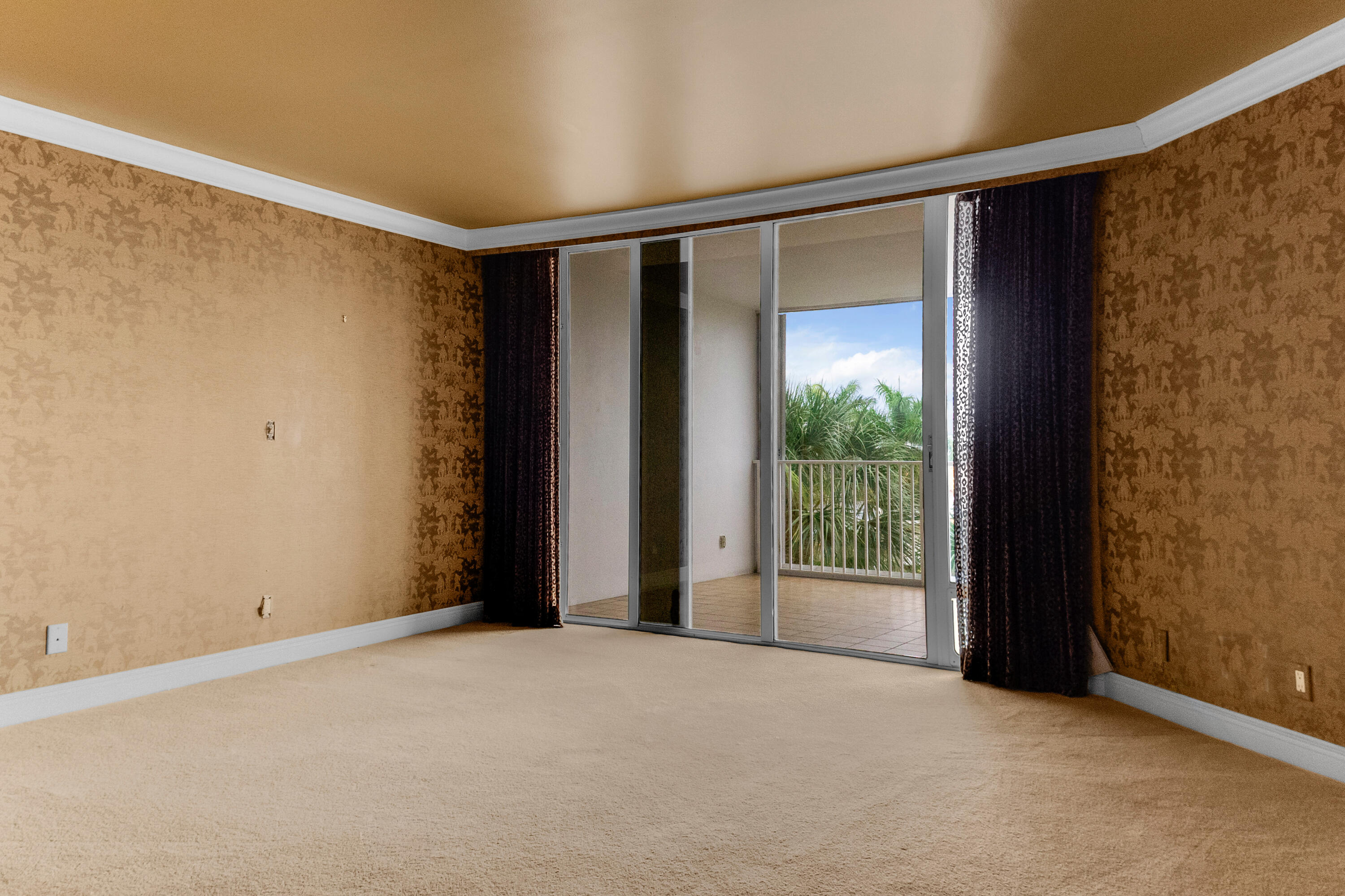 3100 NE 47th #305 Fort Lauderdale, FL 33308