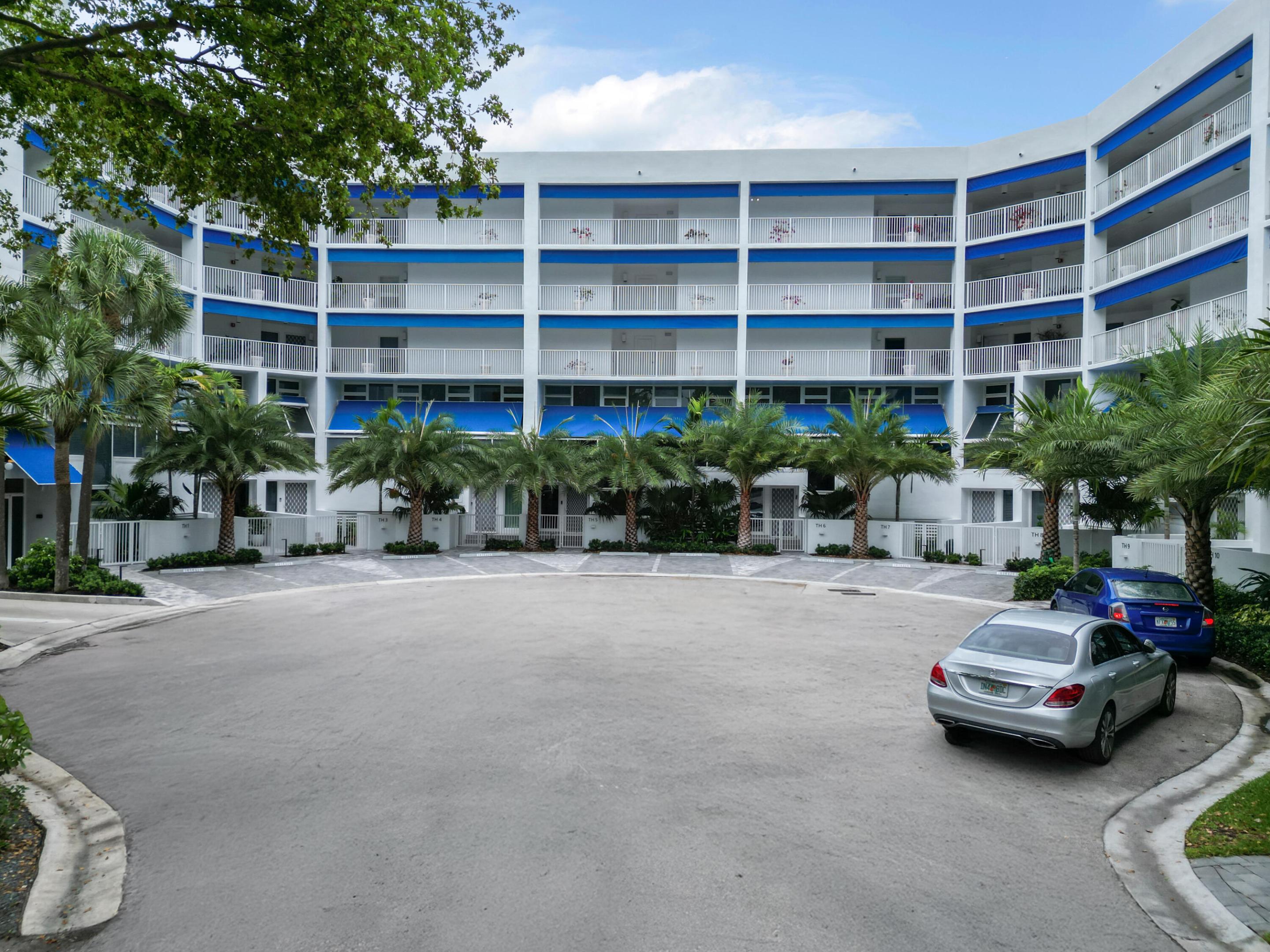 3100 NE 47th #305 Fort Lauderdale, FL 33308