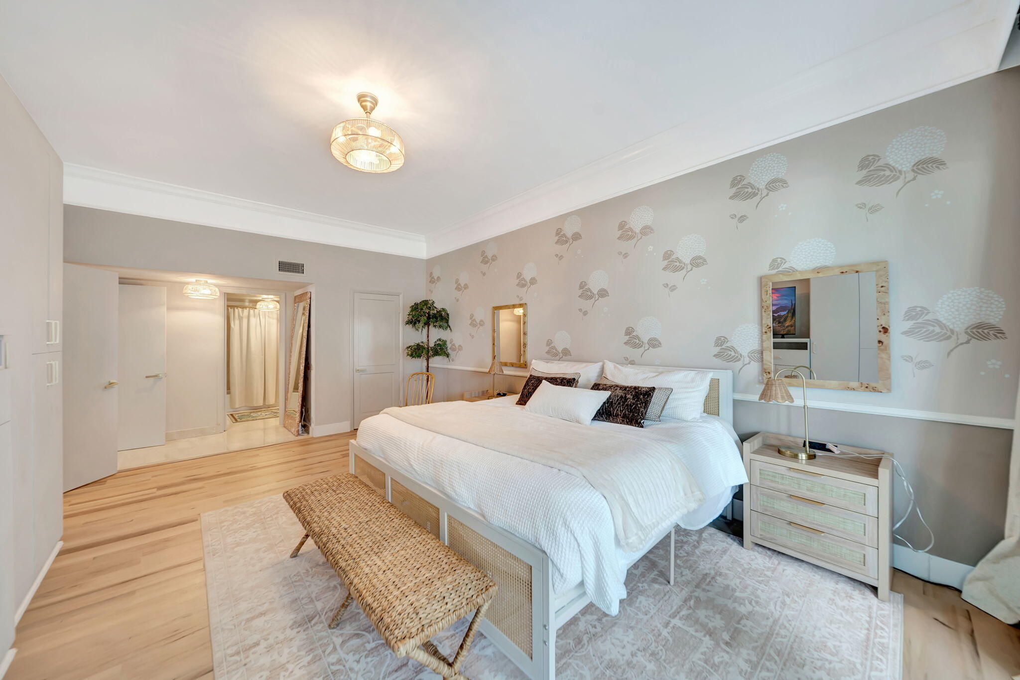 2100 S Ocean #101-102 Fort Lauderdale, FL 33316