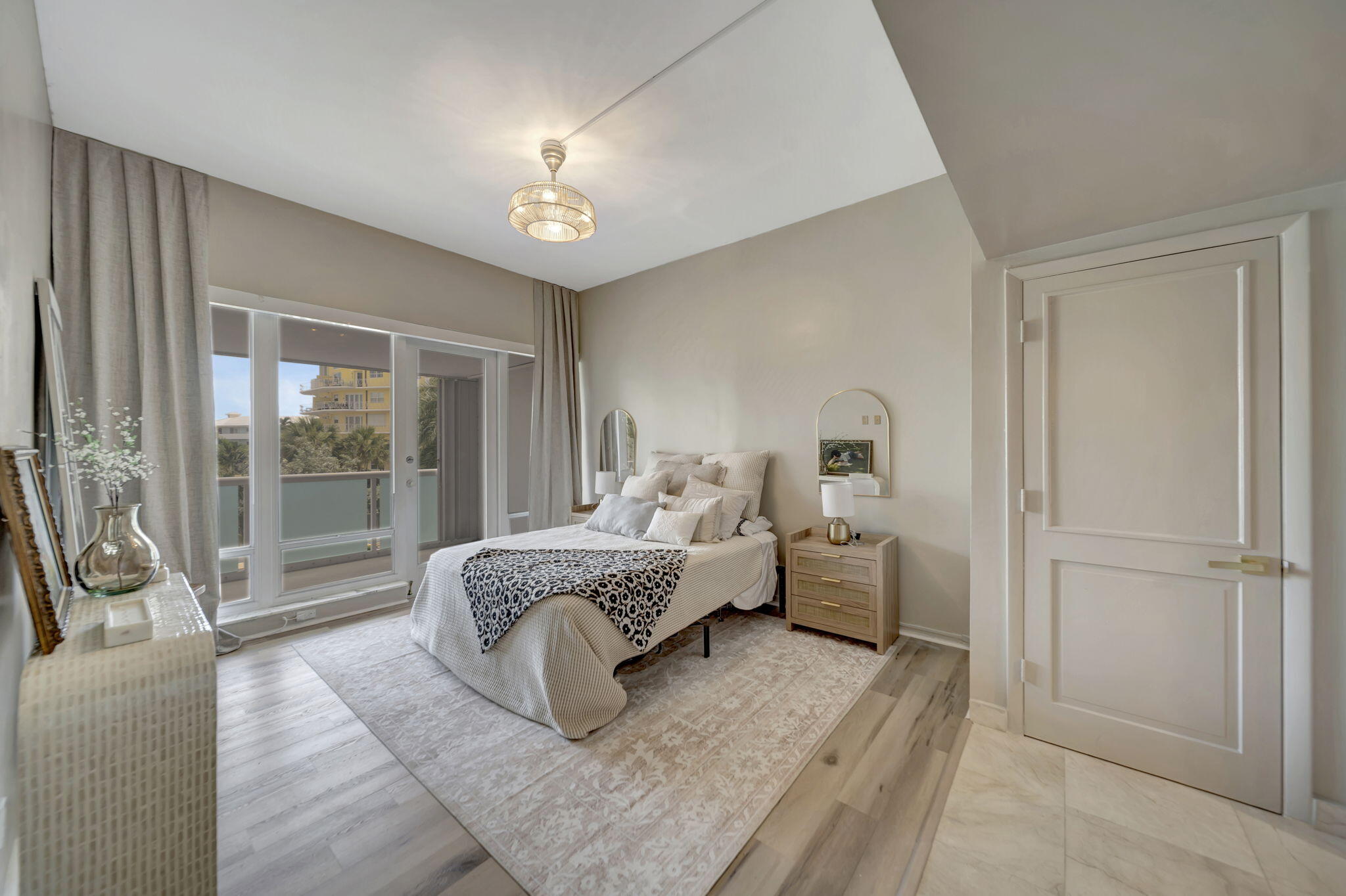 2100 S Ocean #101-102 Fort Lauderdale, FL 33316