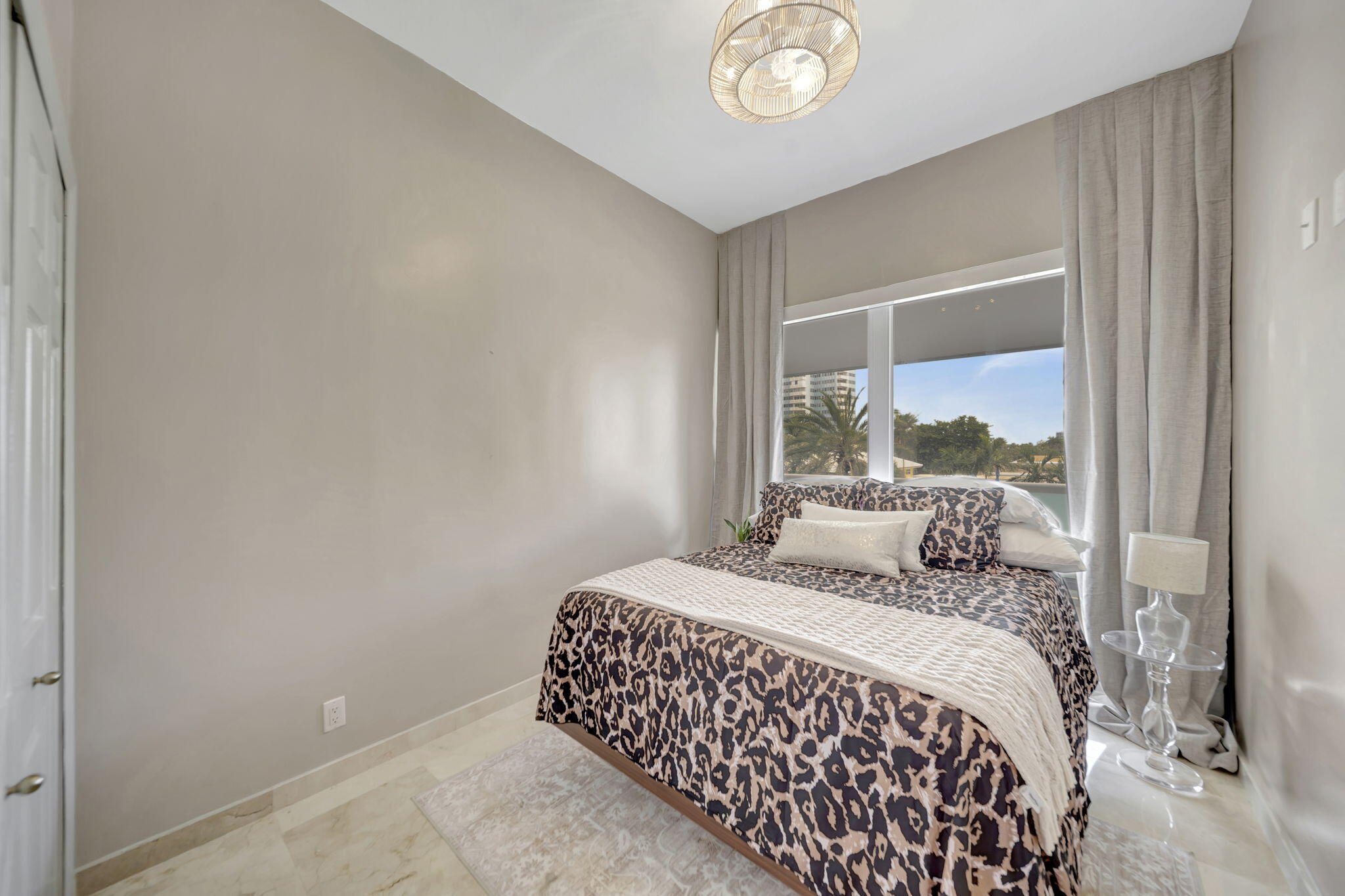2100 S Ocean #101-102 Fort Lauderdale, FL 33316