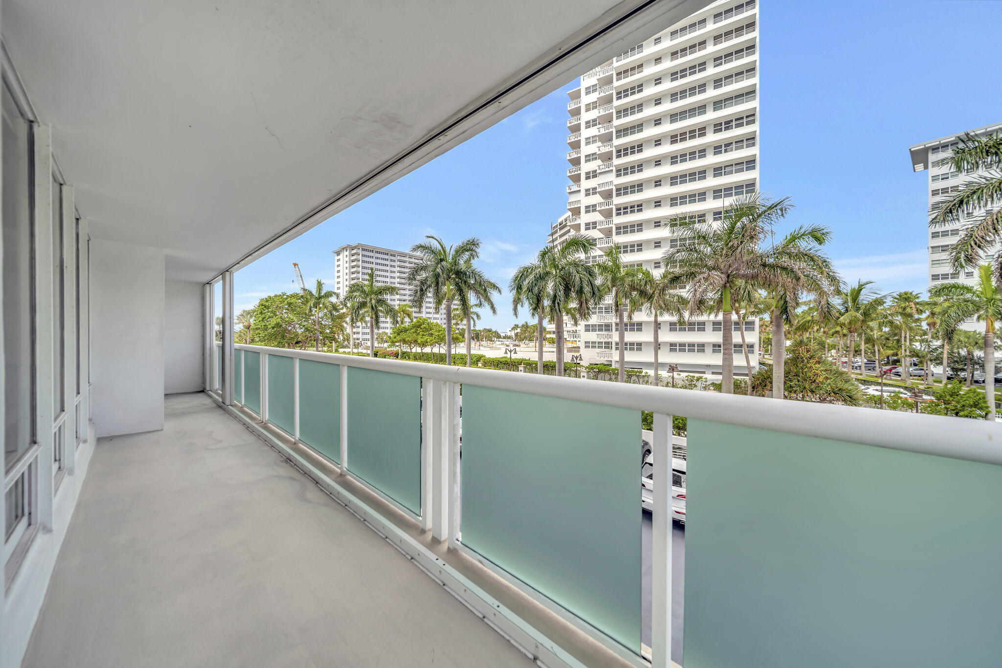 2100 S Ocean #101-102 Fort Lauderdale, FL 33316