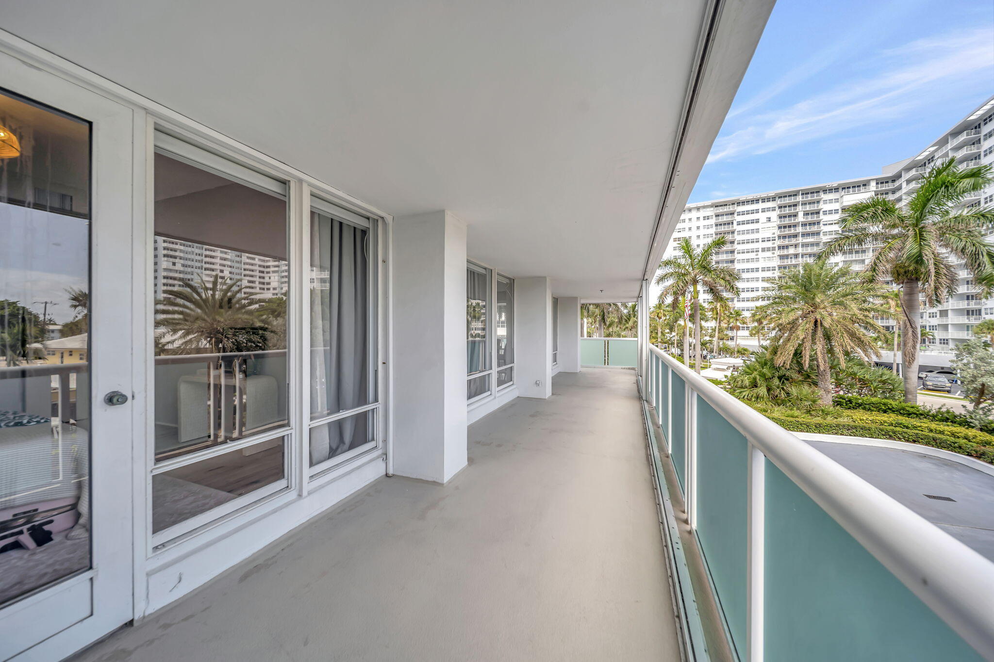 2100 S Ocean #101-102 Fort Lauderdale, FL 33316
