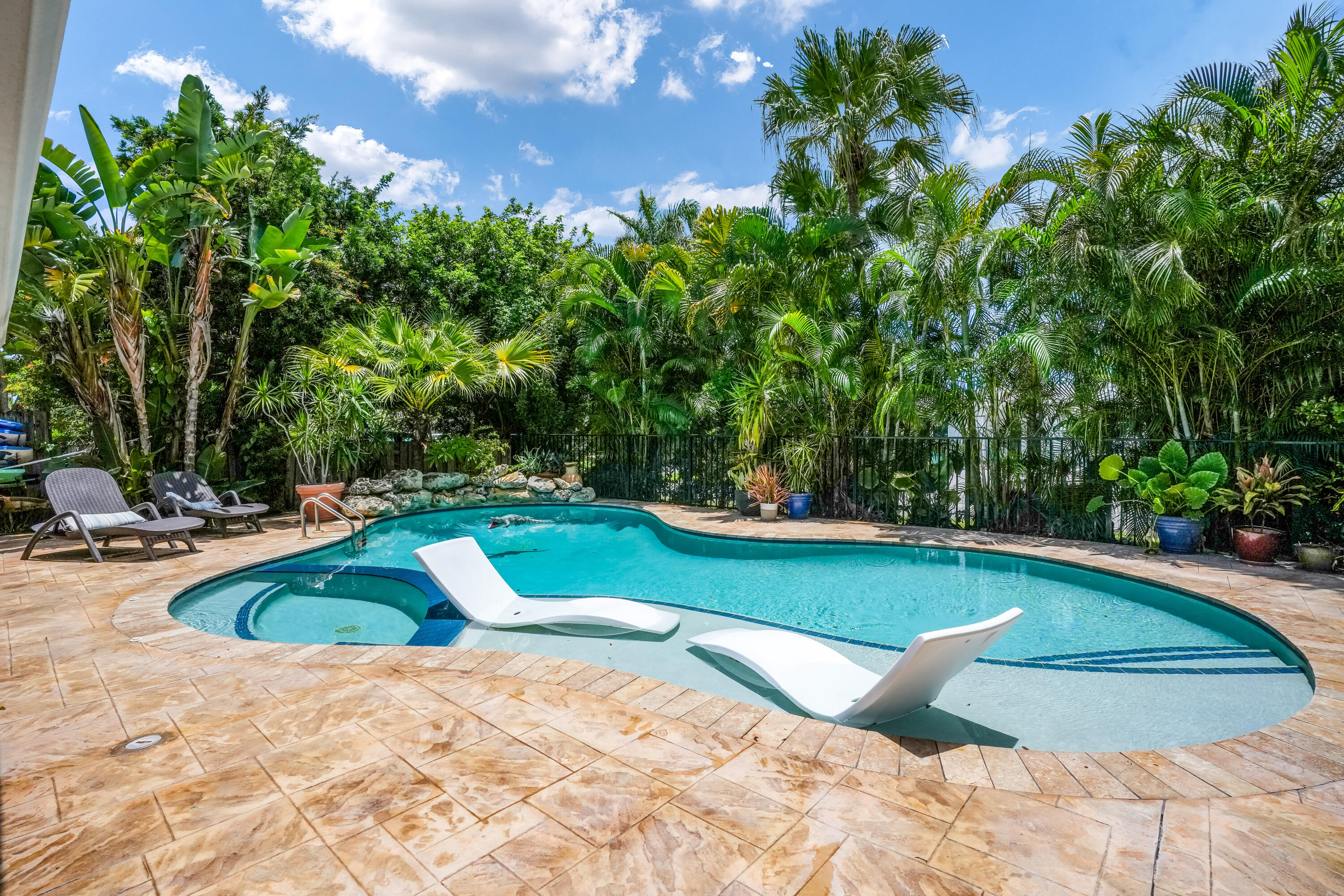 2400 N Riverside Pompano Beach, FL 33062