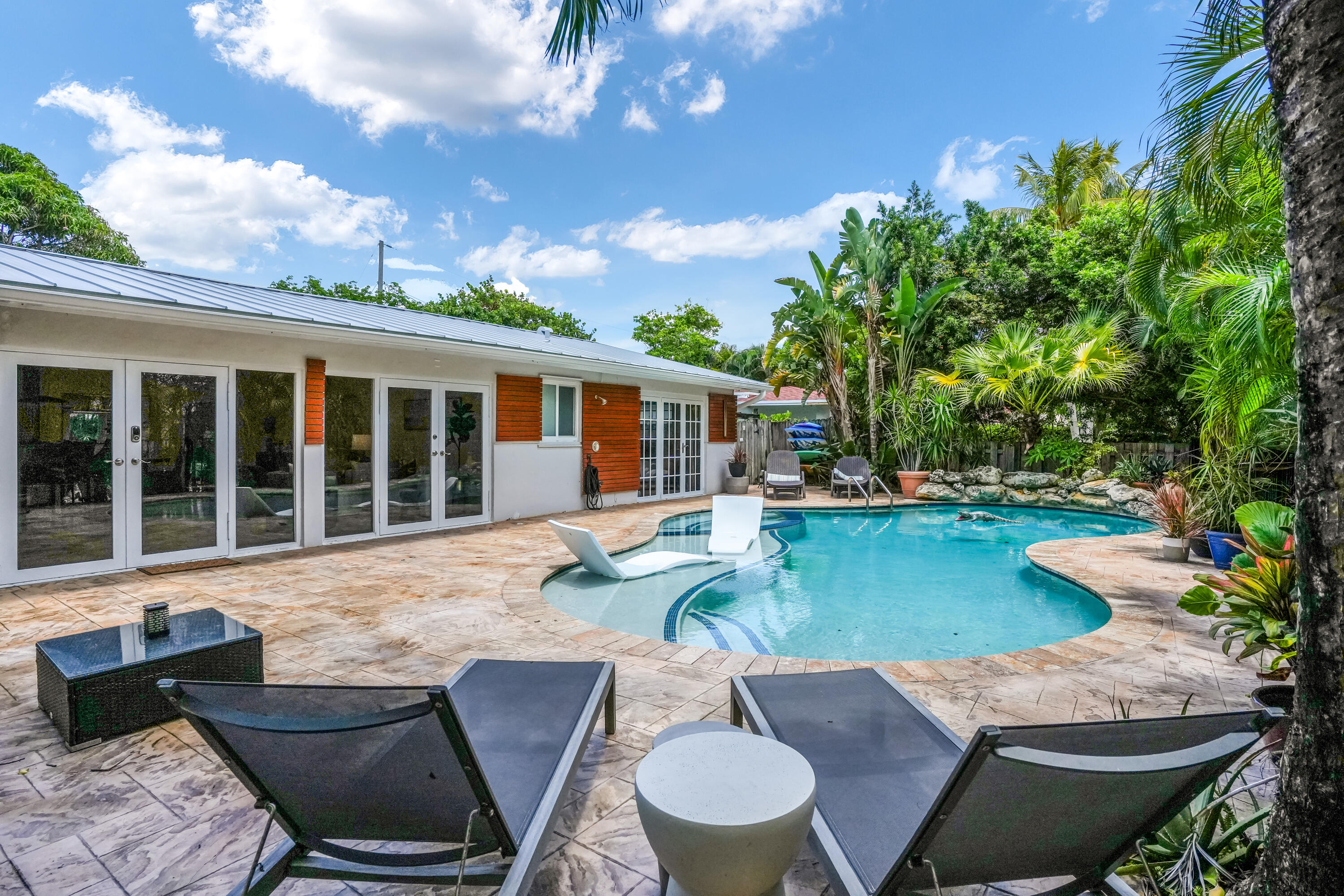 2400 N Riverside Pompano Beach, FL 33062