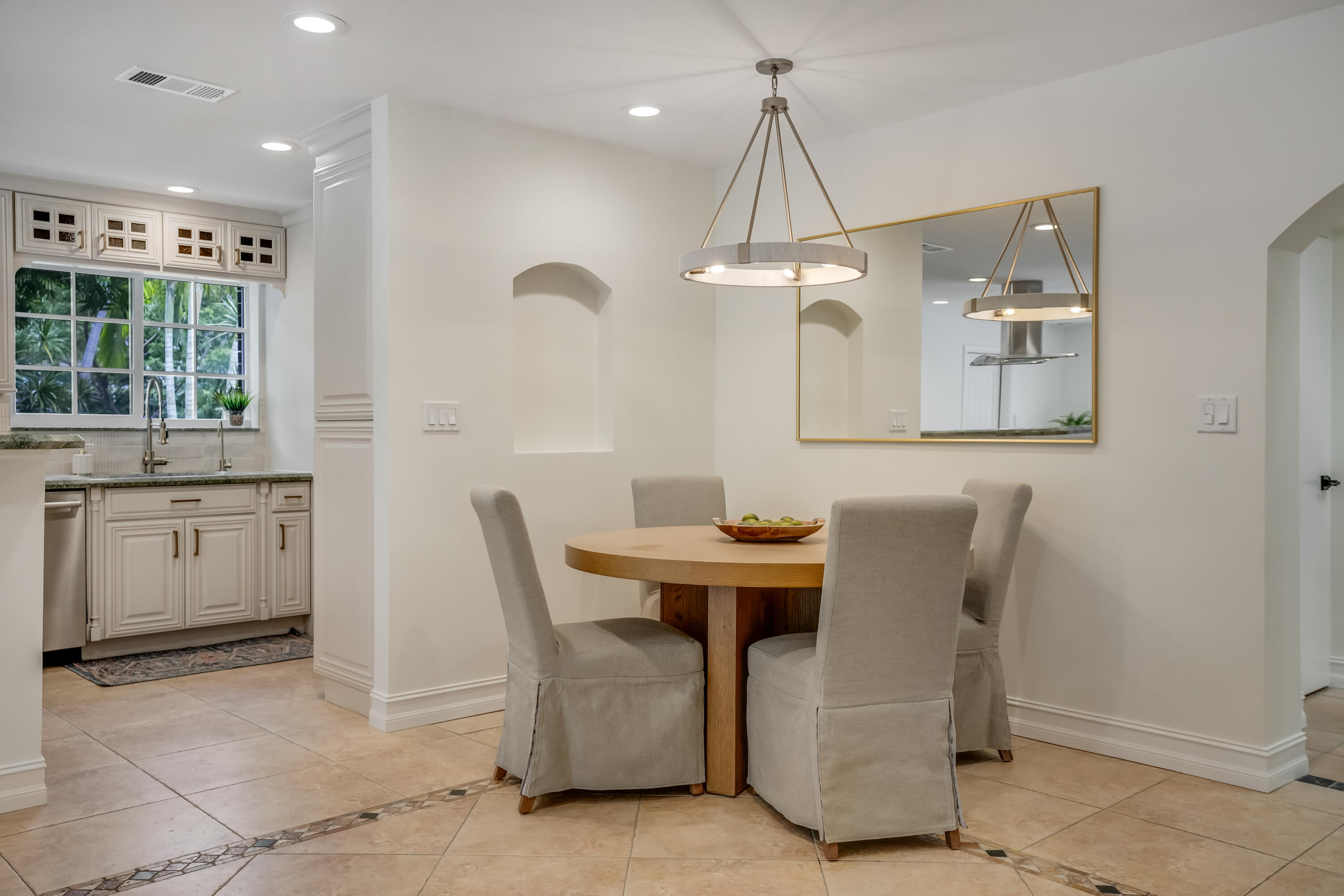 2400 N Riverside Pompano Beach, FL 33062