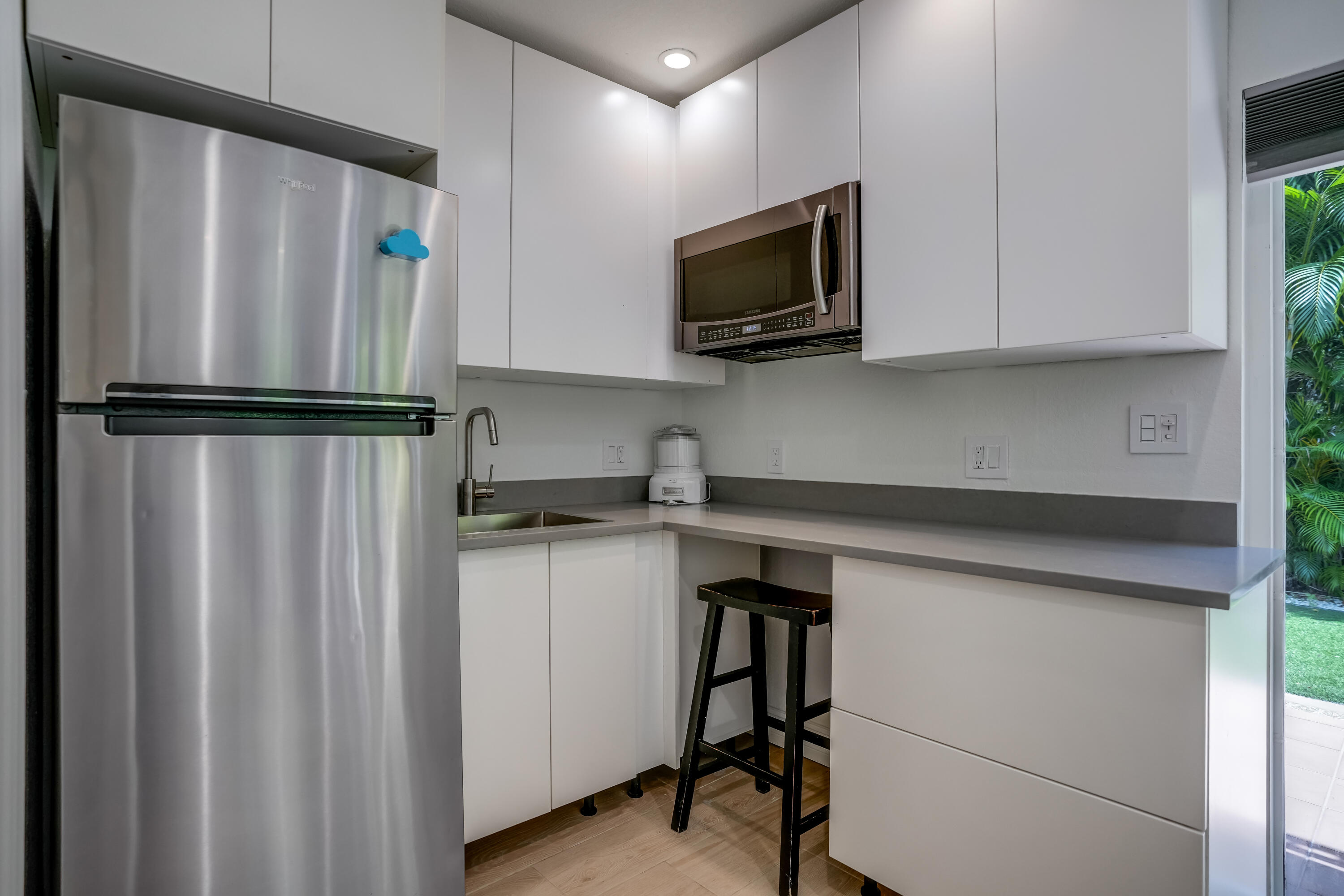 2400 N Riverside Pompano Beach, FL 33062