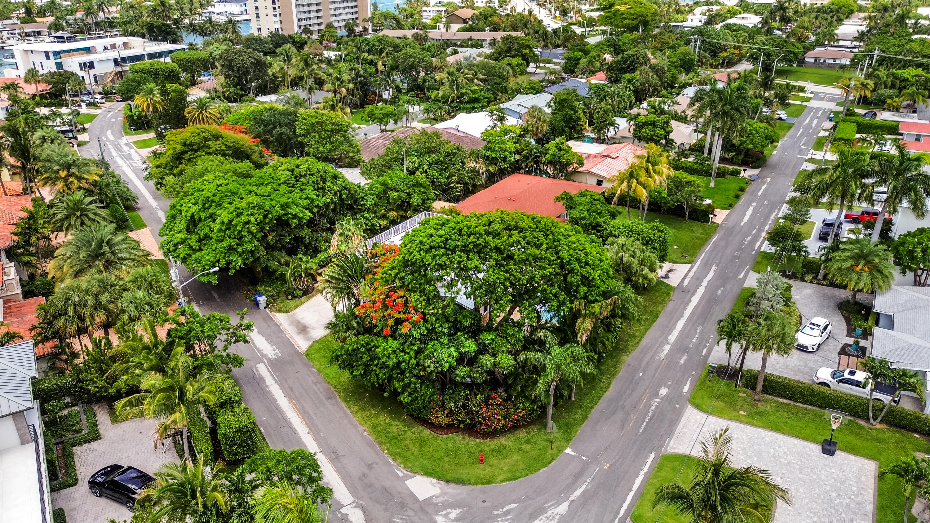 2400 N Riverside Pompano Beach, FL 33062
