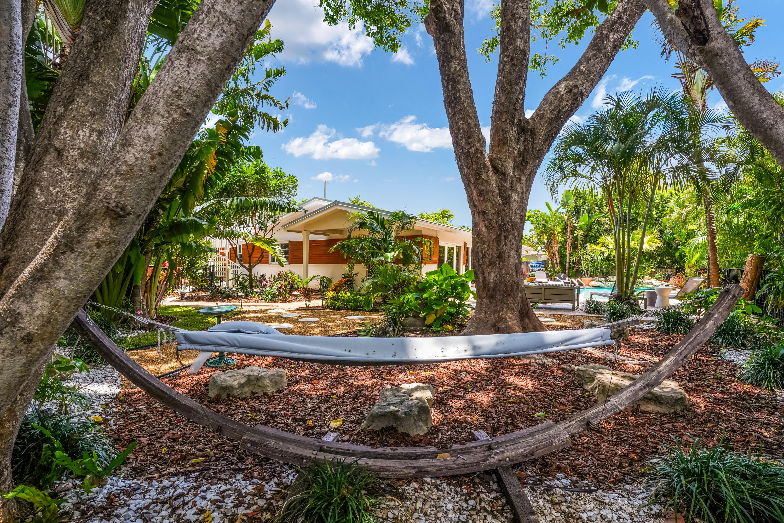 2400 N Riverside Pompano Beach, FL 33062