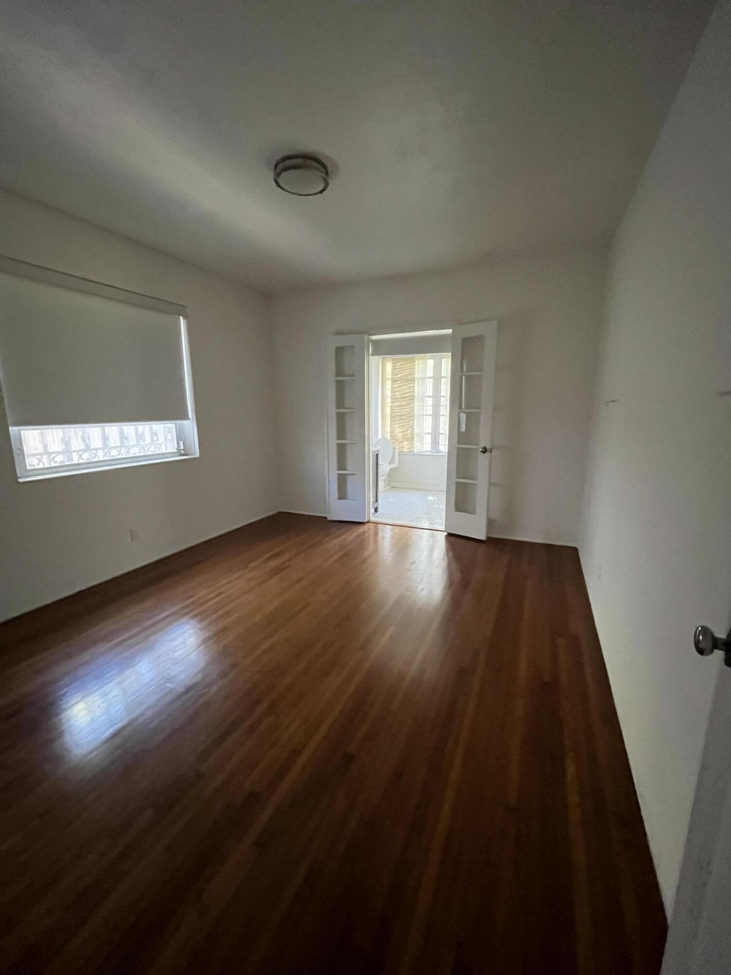 175 SW 25th Miami, FL 33129