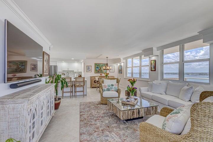 5440 N Ocean #1502 Singer Island, FL 33404