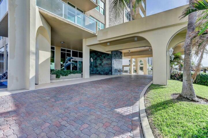 5440 N Ocean #1502 Singer Island, FL 33404