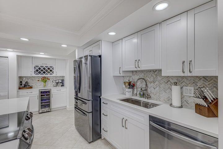 5440 N Ocean #1502 Singer Island, FL 33404