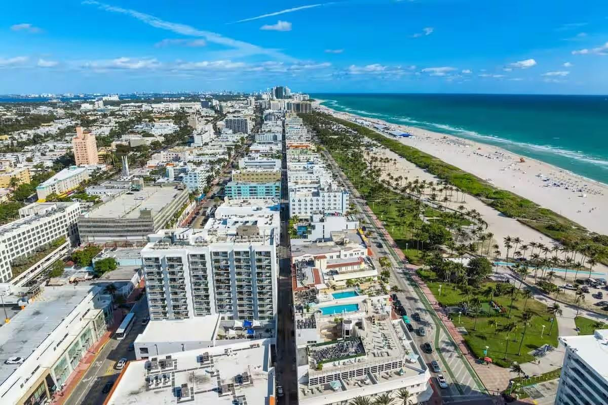530 Ocean Miami Beach, FL 33139