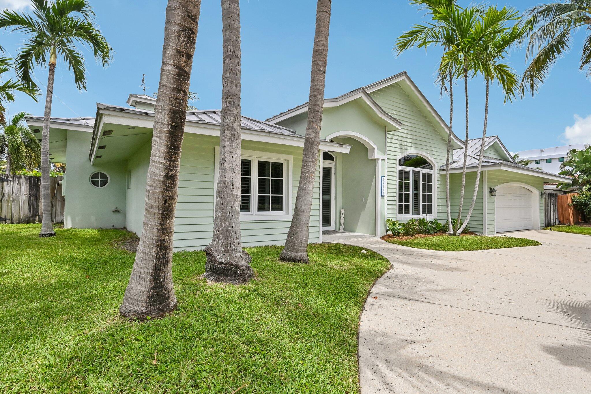4911 NE 25th Lighthouse Point, FL 33064