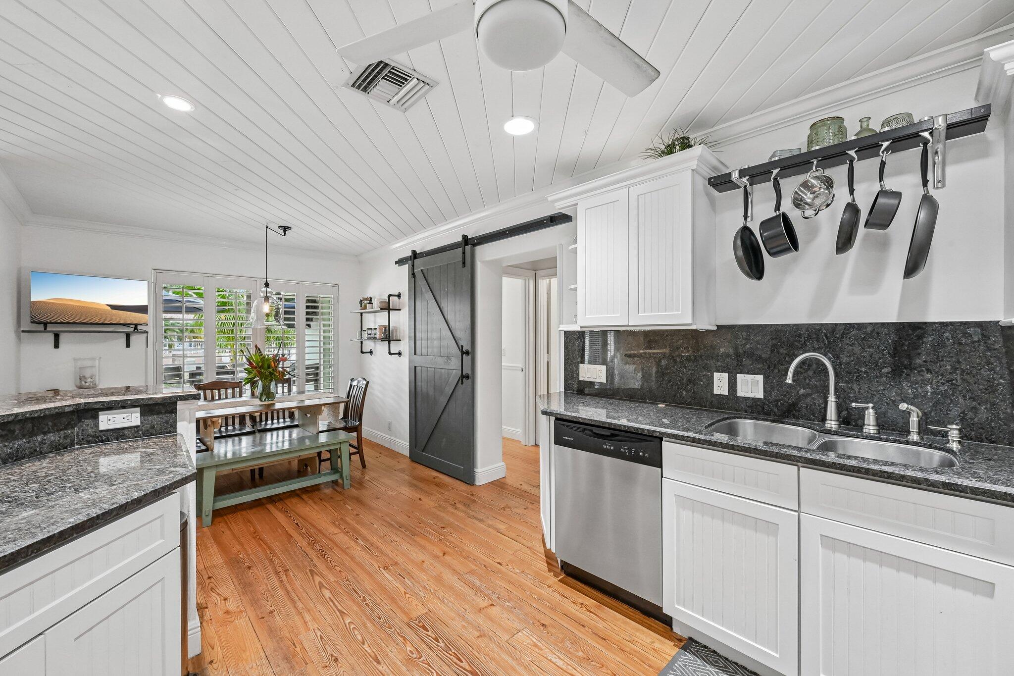 4911 NE 25th Lighthouse Point, FL 33064