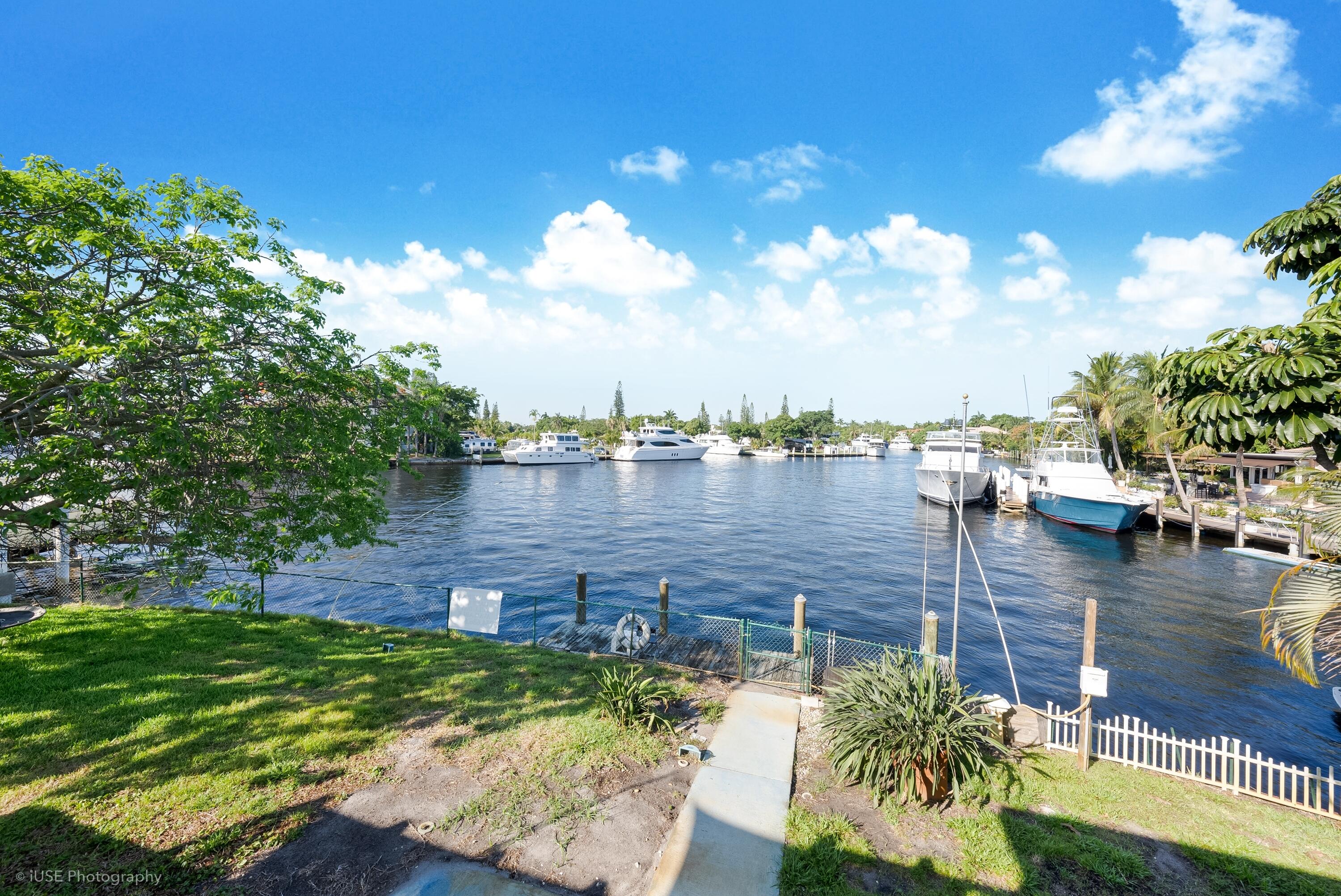 2141 SW 23rd Fort Lauderdale, FL 33312