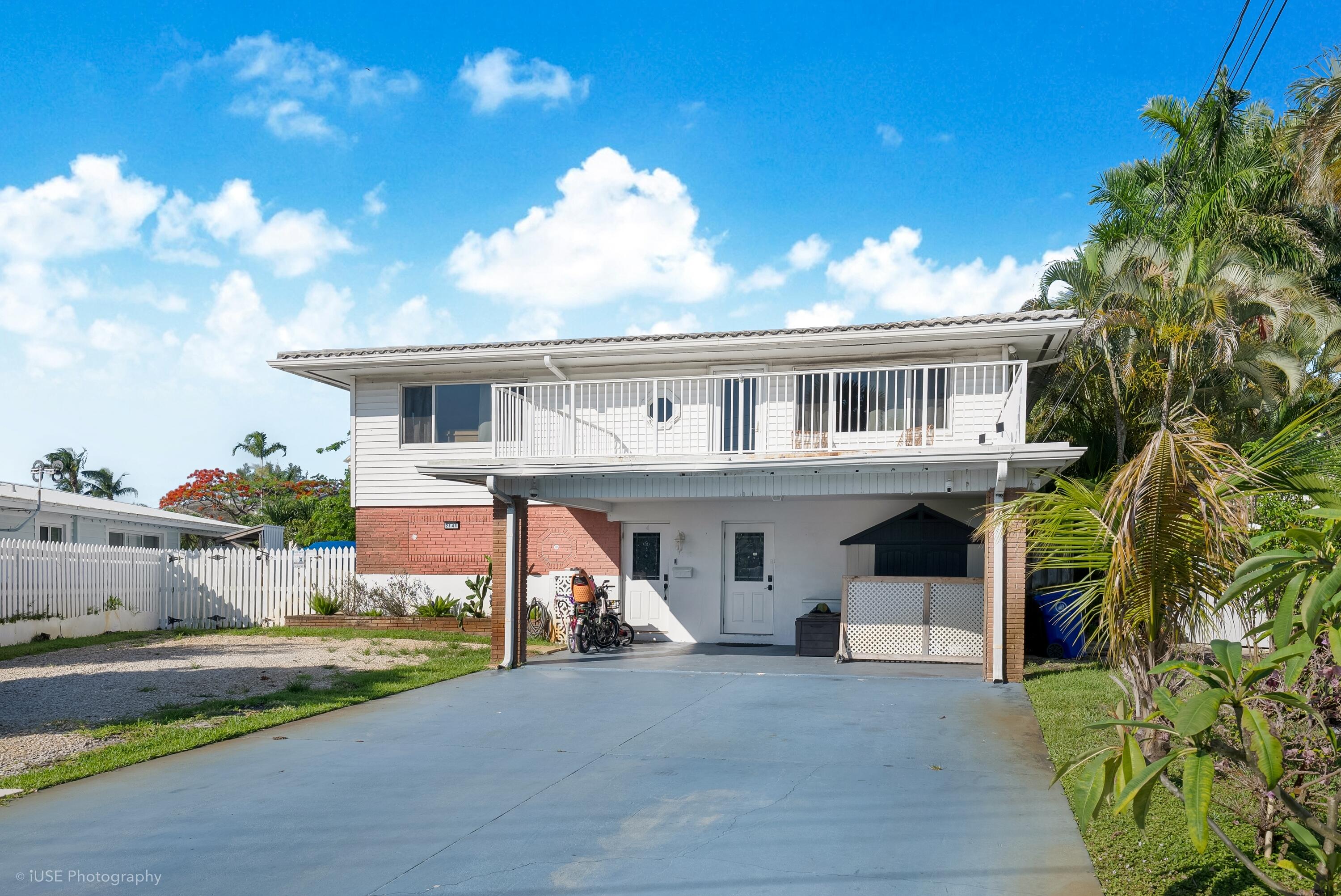 2141 SW 23rd Fort Lauderdale, FL 33312
