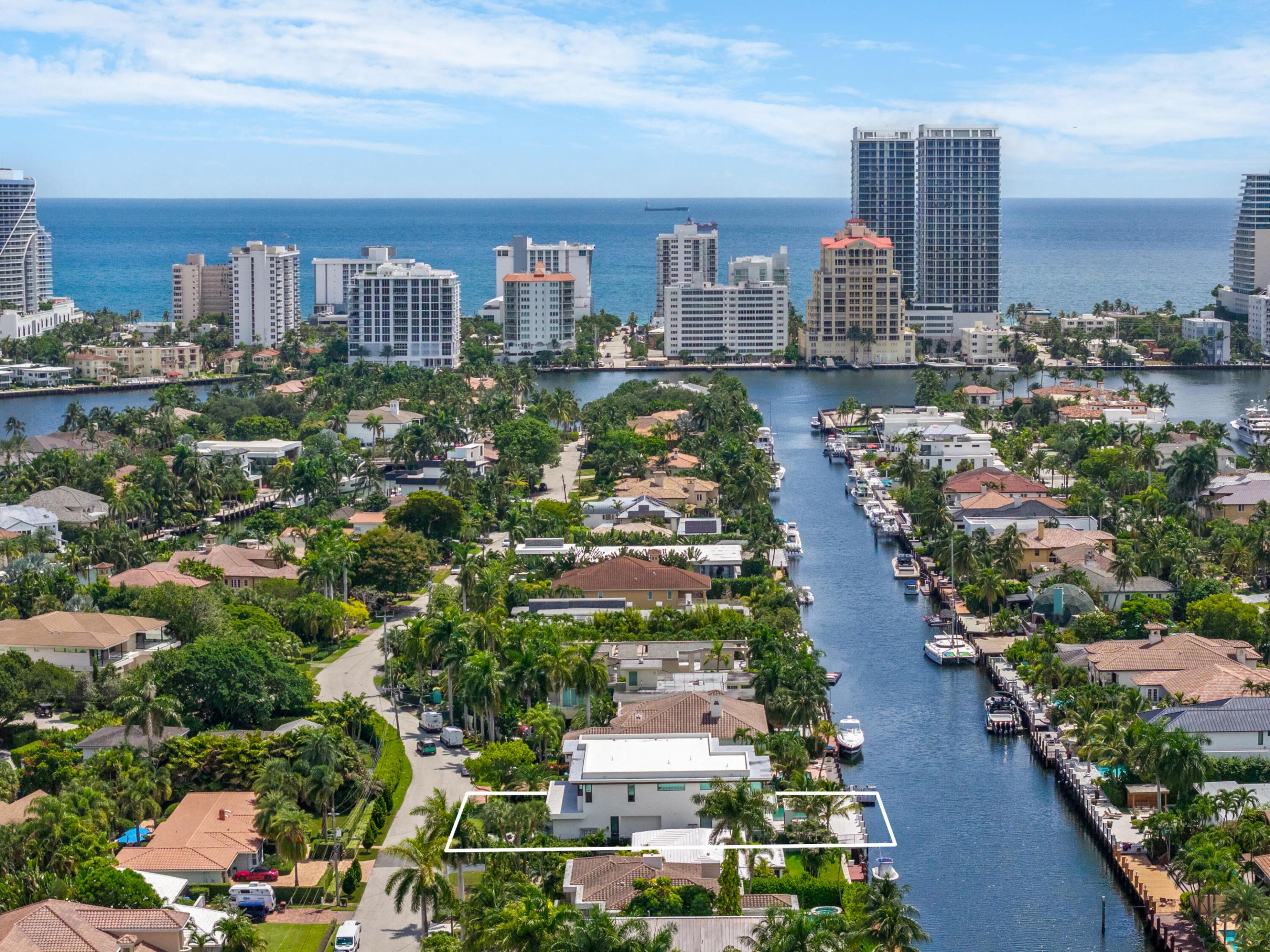 2400 Barcelona Dr Fort Lauderdale, FL 33301